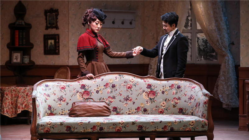 戏剧演员队首次排演话剧《玩偶之家》