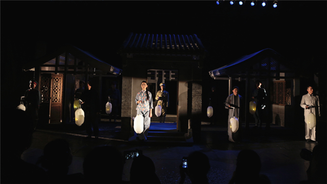 李伯男导演作品北京市曲剧团话剧《老张的哲学》