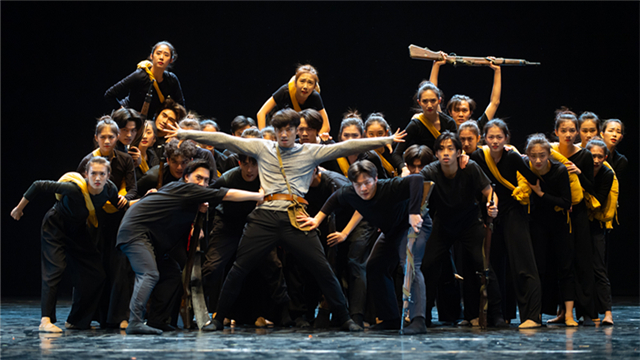 国家大剧院与北京舞蹈学院联合出品原创舞蹈诗剧《杨家岭的春天》